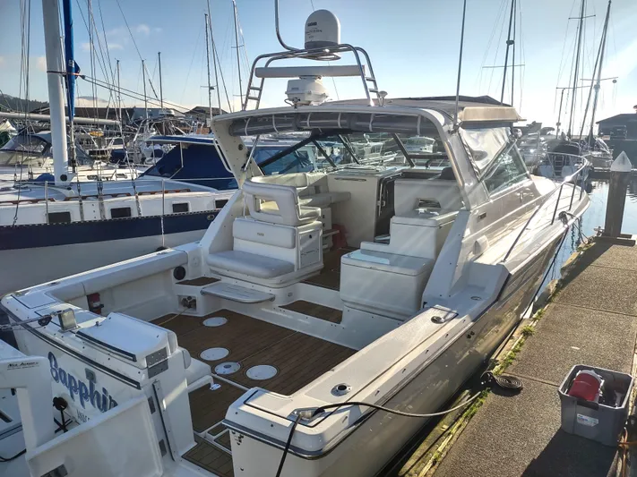 Sapphire Yacht Photos Pics 