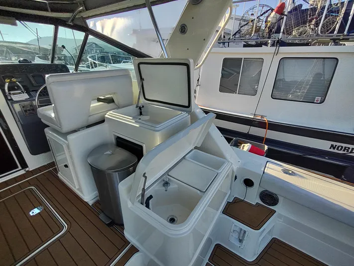 Sapphire Yacht Photos Pics 