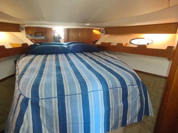 Sapphire Yacht Photos Pics 