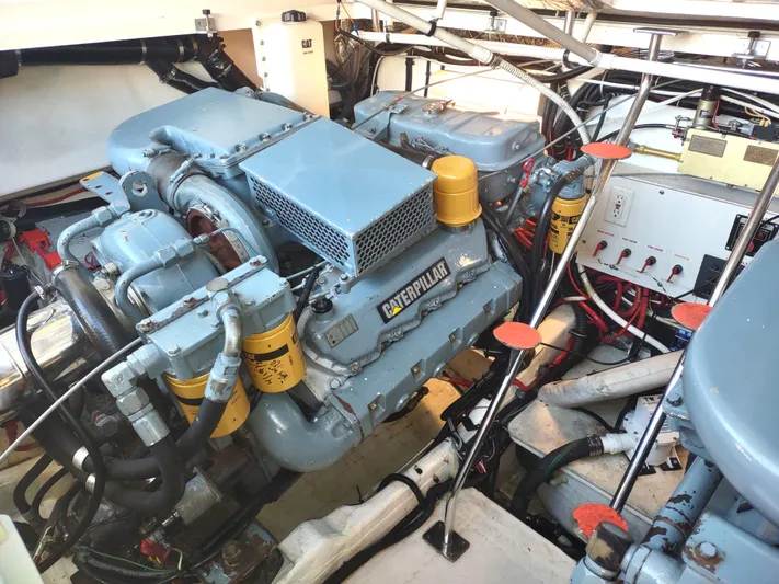 Sapphire Yacht Photos Pics 