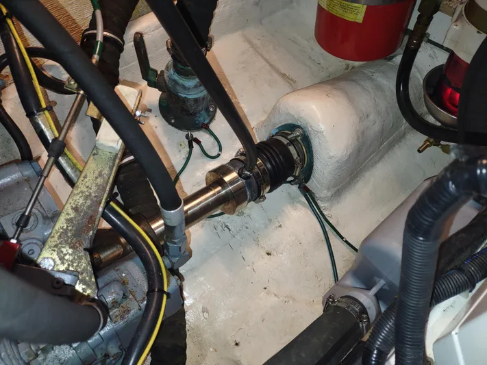 Sapphire Yacht Photos Pics 