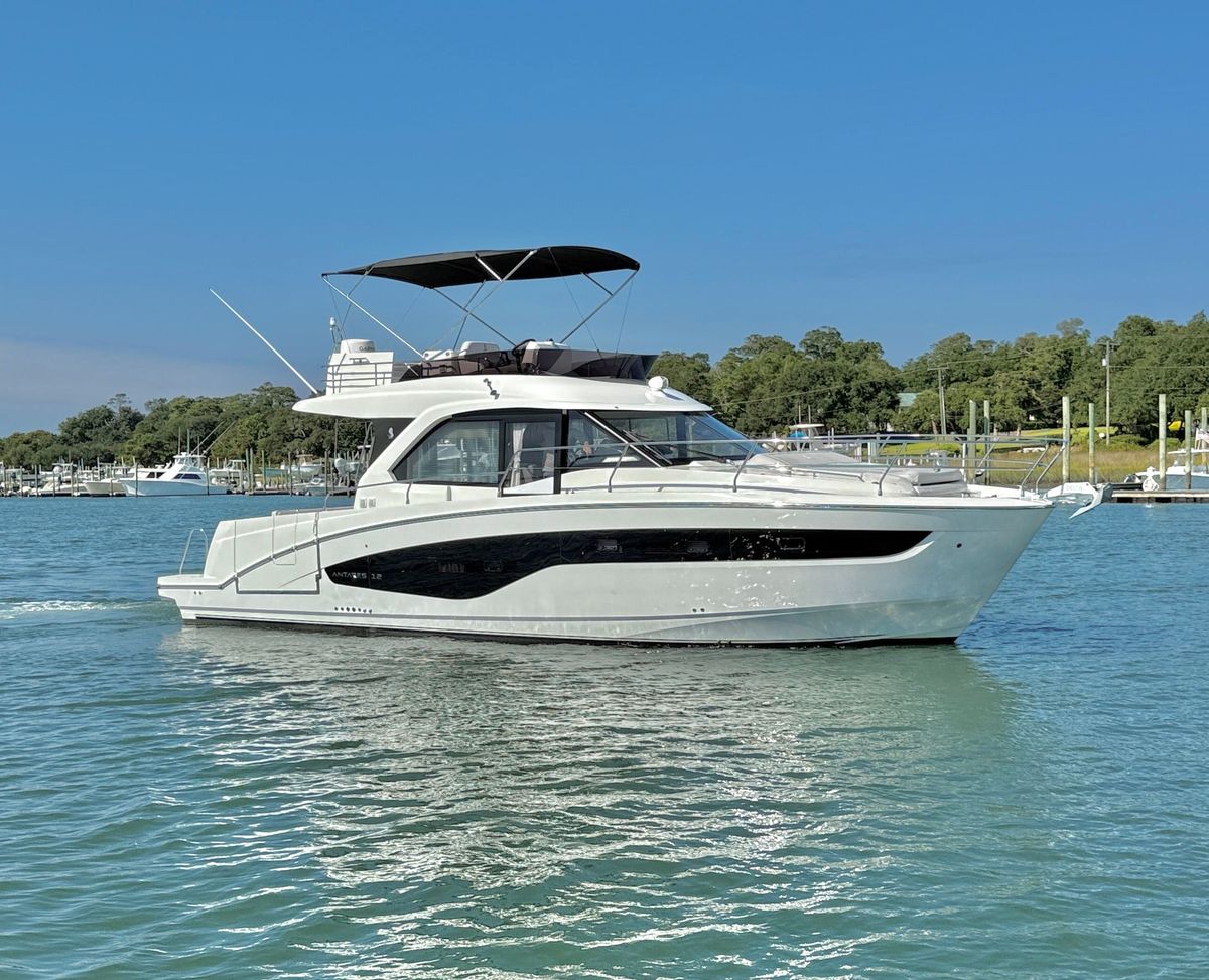 2024 Beneteau 42 