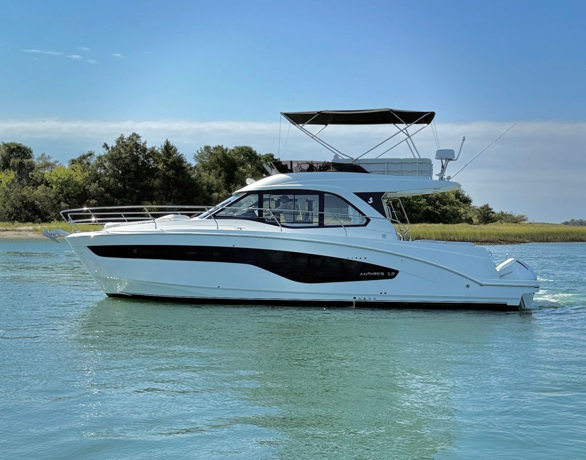 2024 Beneteau 42 