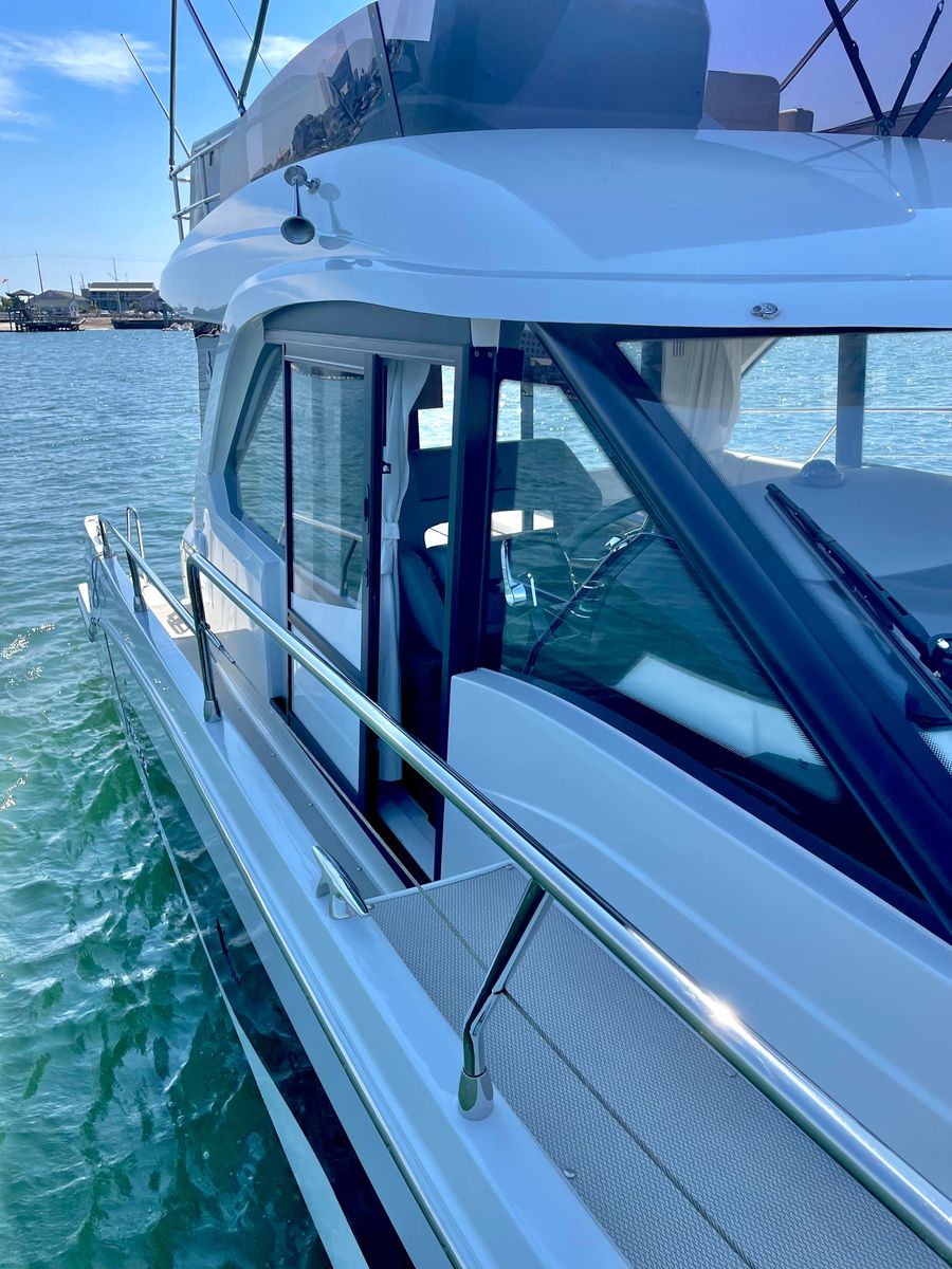 2024 Beneteau 42 