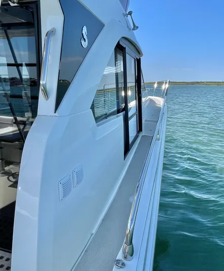 Josefina II Yacht Photos Pics 