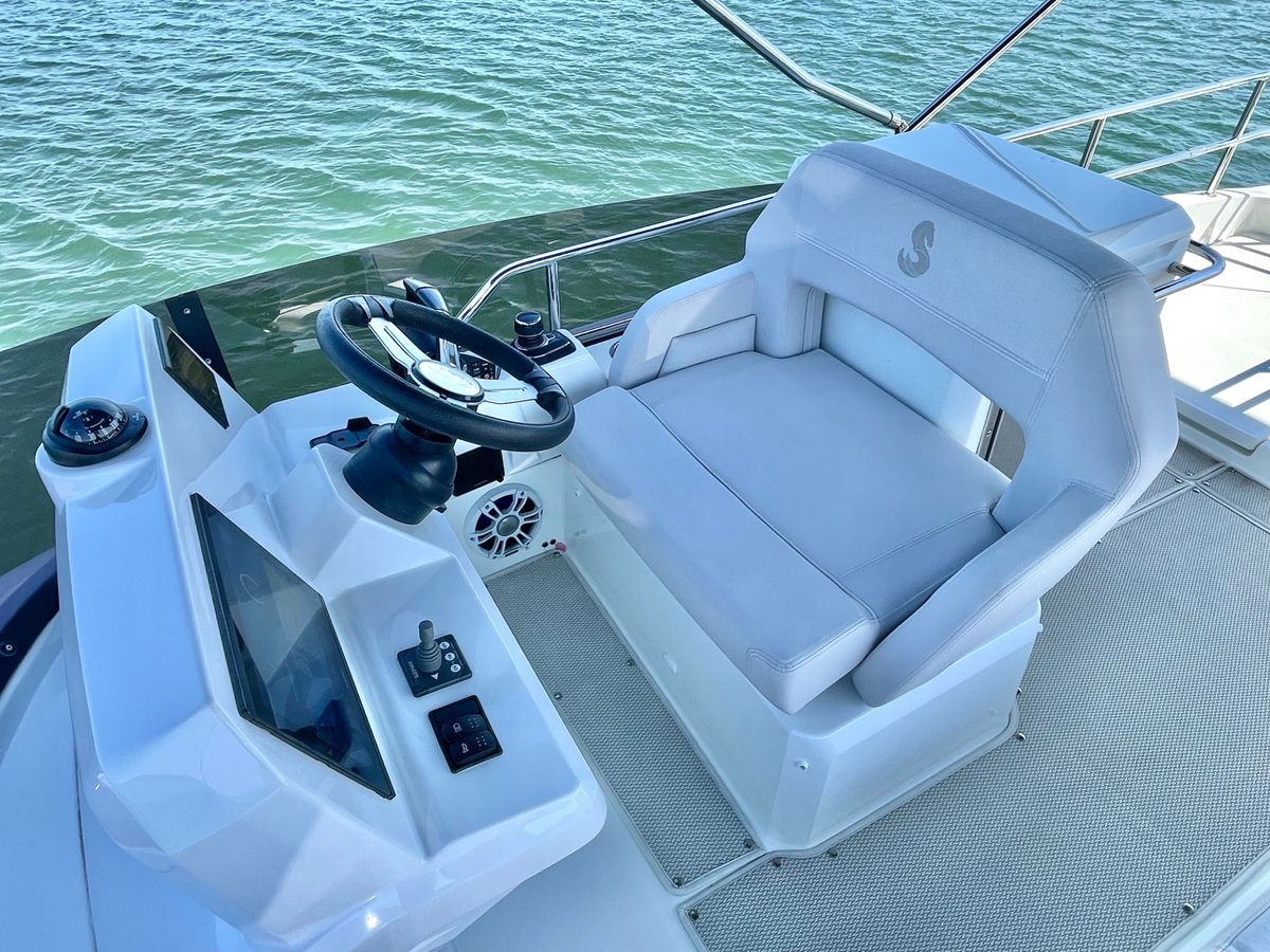 2024 Beneteau 42 