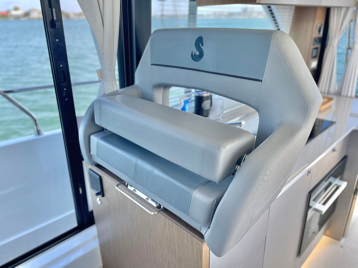 2024 Beneteau 42 
