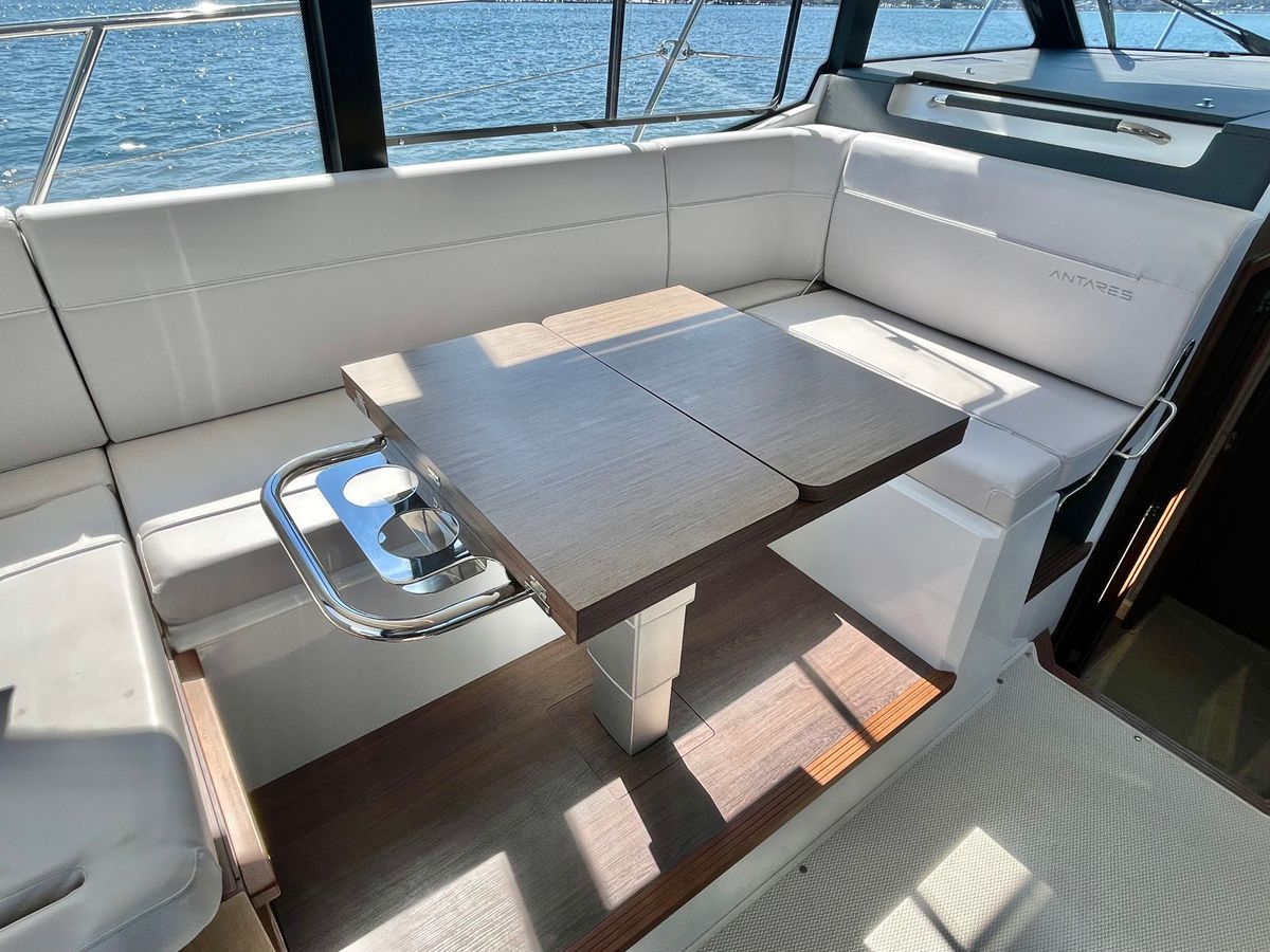 2024 Beneteau 42 