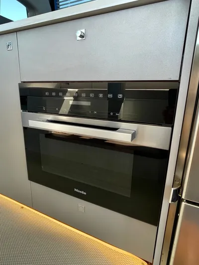 Josefina II Yacht Photos Pics 