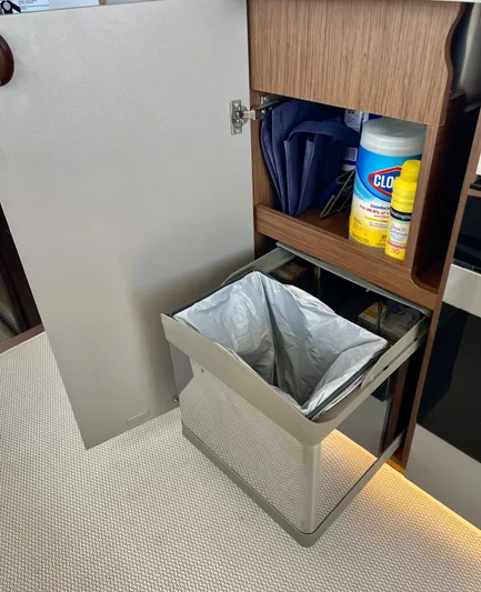 Josefina II Yacht Photos Pics 