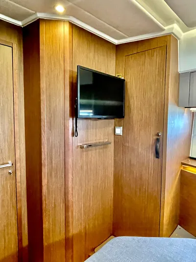 Josefina II Yacht Photos Pics 