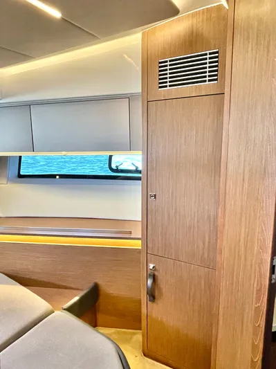 Josefina II Yacht Photos Pics 