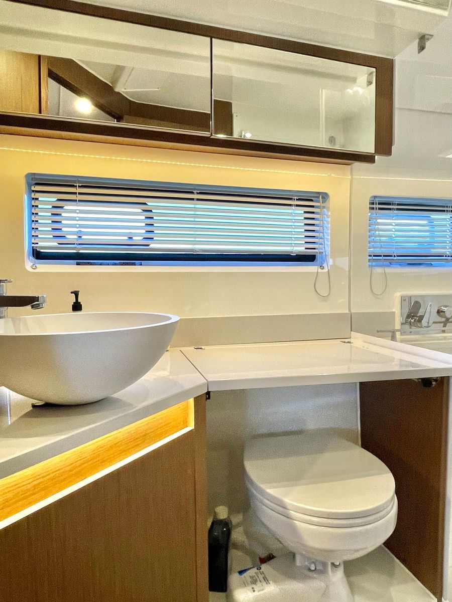 2024 Beneteau 42 