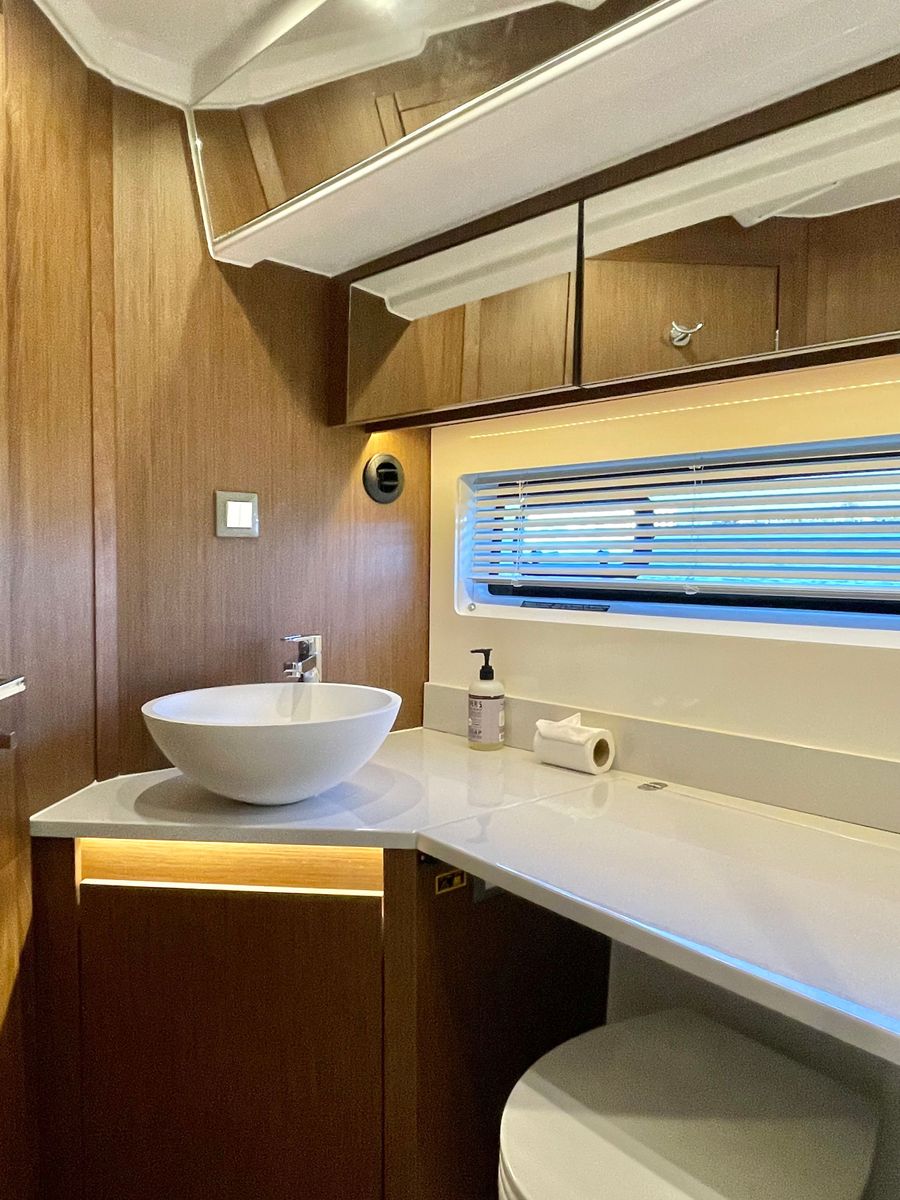 2024 Beneteau 42 