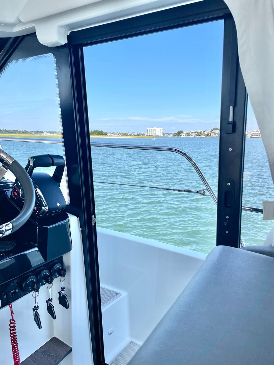 2024 Beneteau 42 