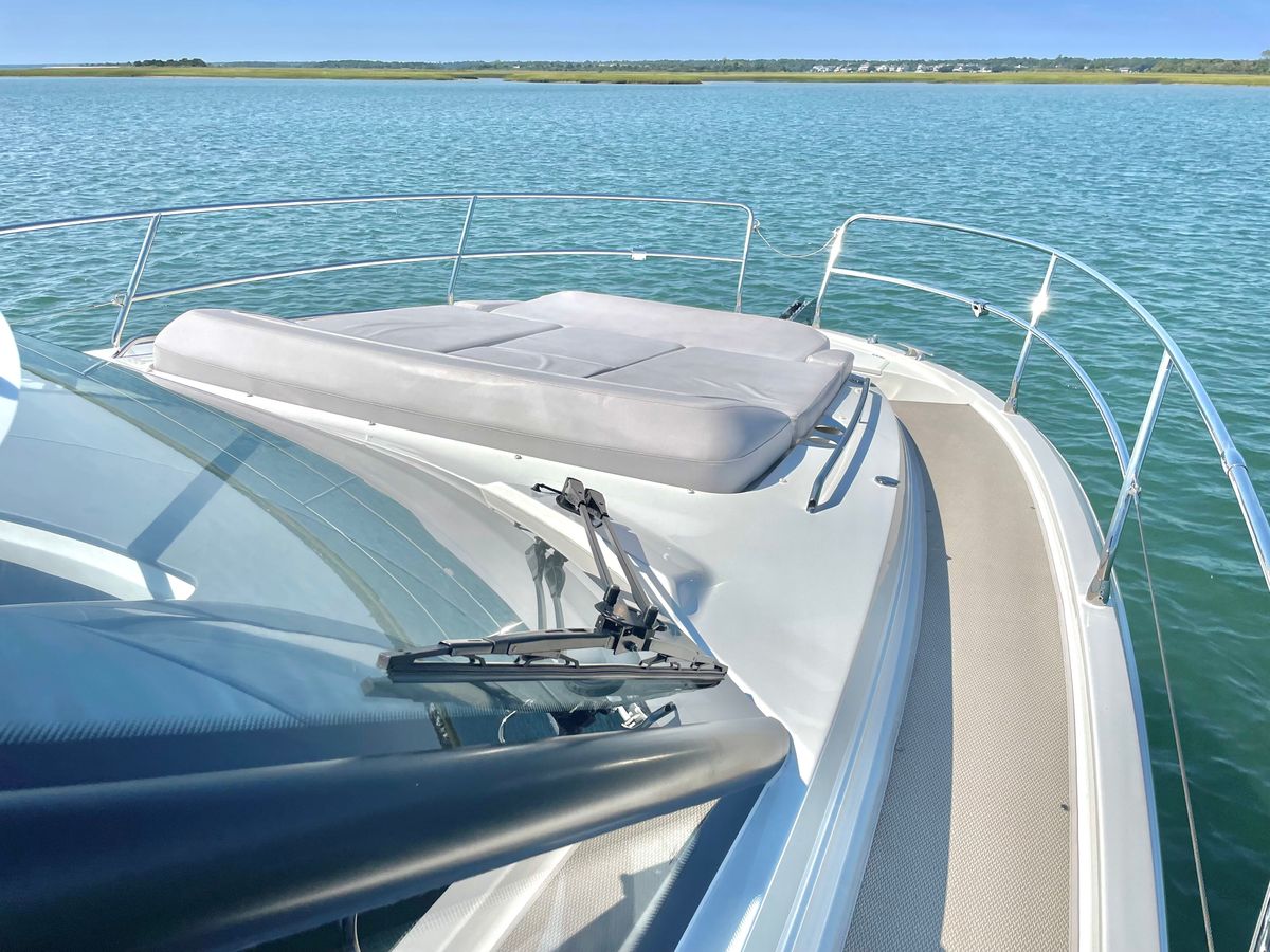 2024 Beneteau 42 