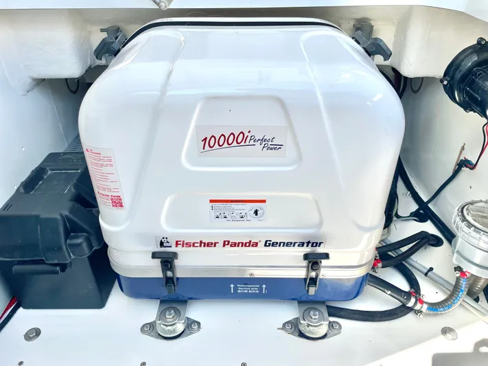 Josefina II Yacht Photos Pics 