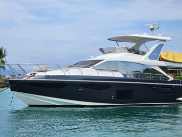 Azimut 62