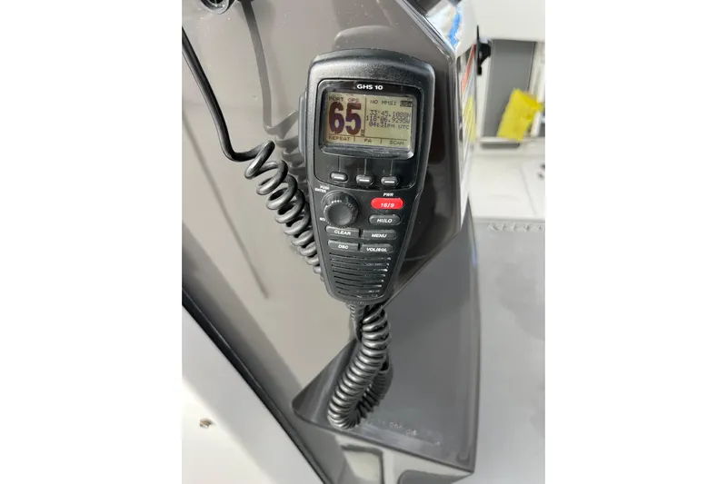  Yacht Photos Pics VHF marine radio on 2019 Blackfin 272 CC boat dashboard.