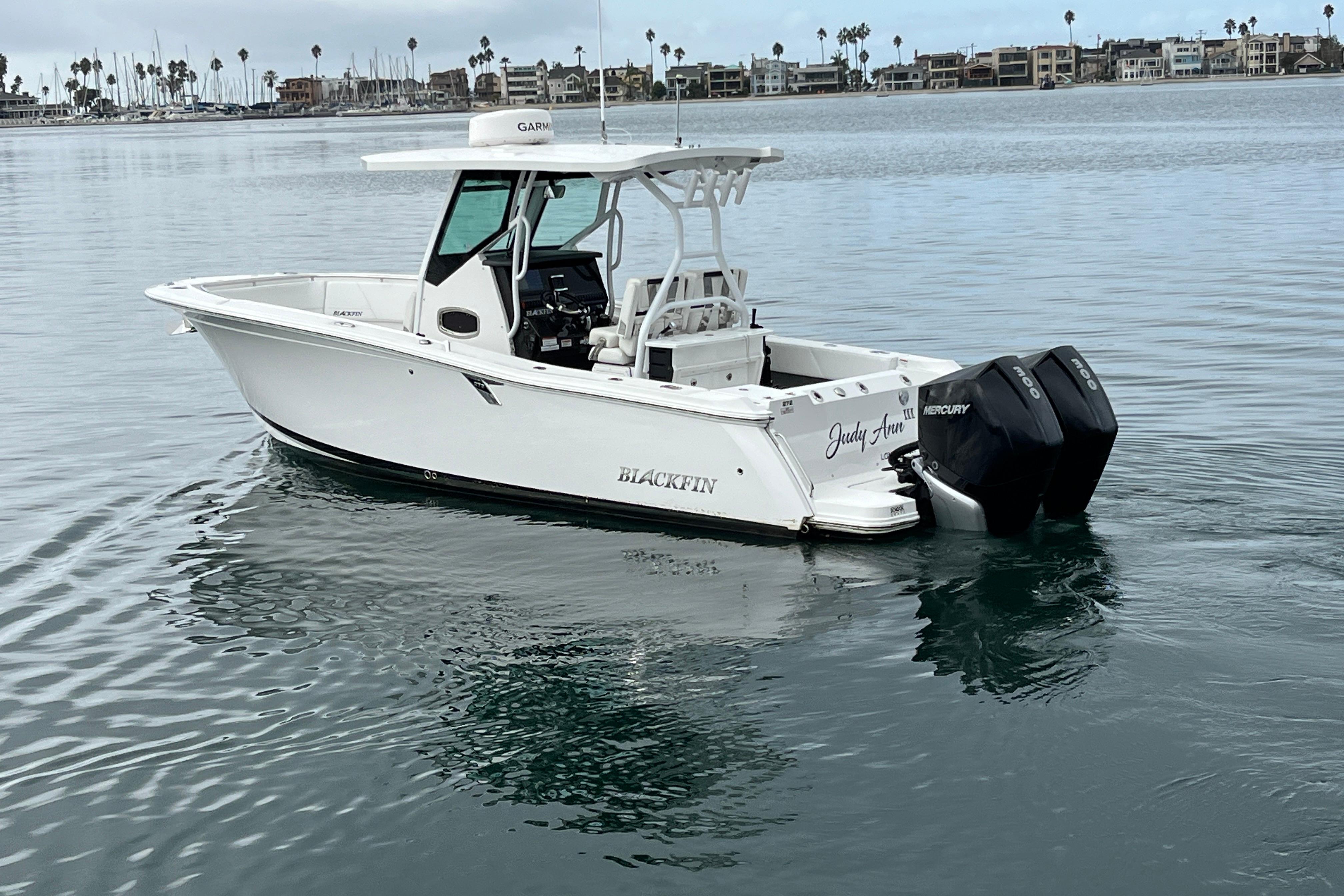 Blackfin 272 CC