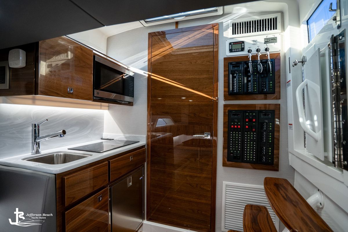 2025 Valhalla Boatworks 46 