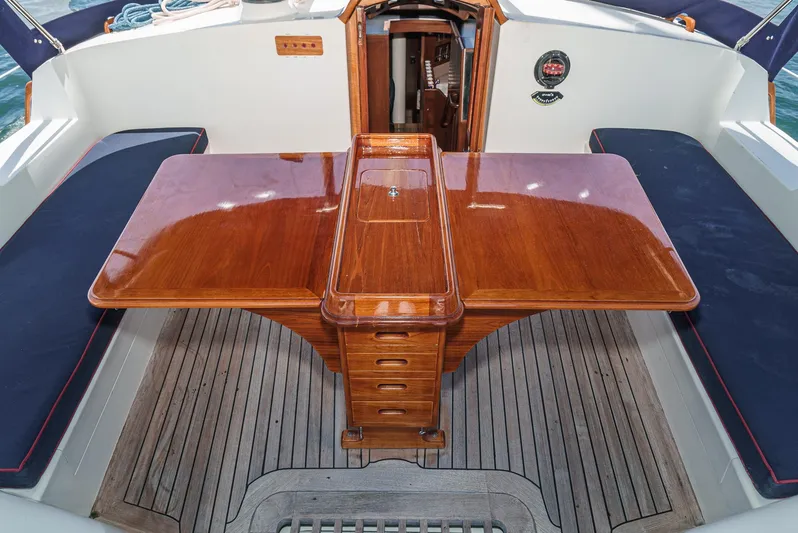 Tango Yacht Photos Pics 