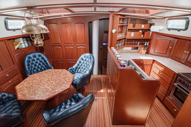 Tango Yacht Photos Pics 