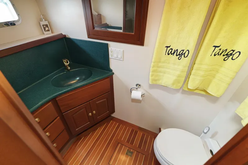 Tango Yacht Photos Pics 