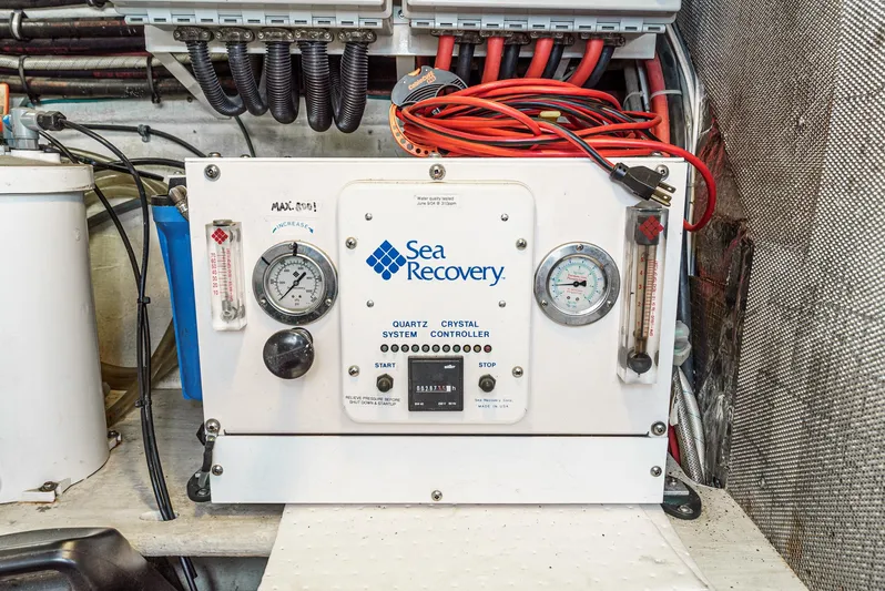 Tango Yacht Photos Pics 