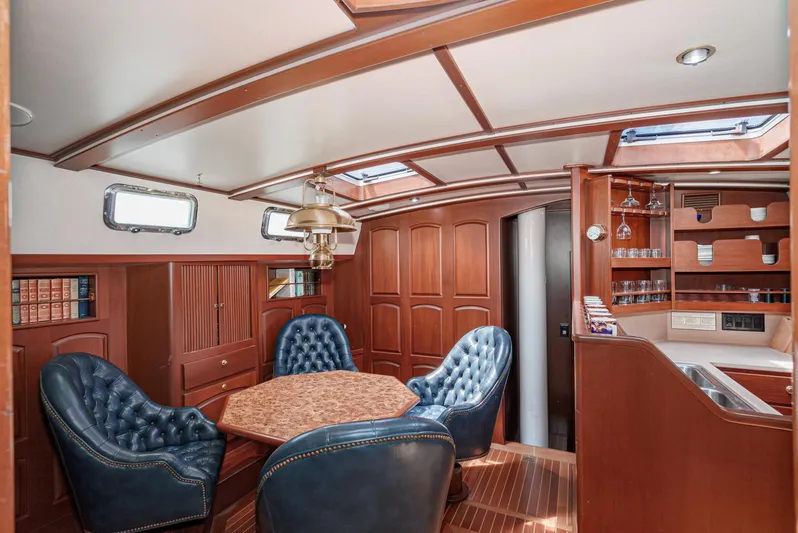 Tango Yacht Photos Pics 