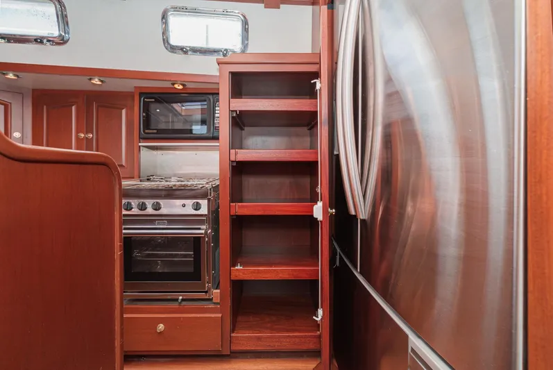 Tango Yacht Photos Pics 