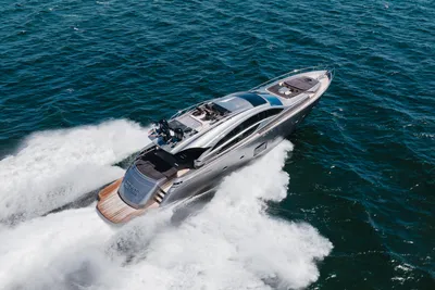 2018 Pershing 82 VHP