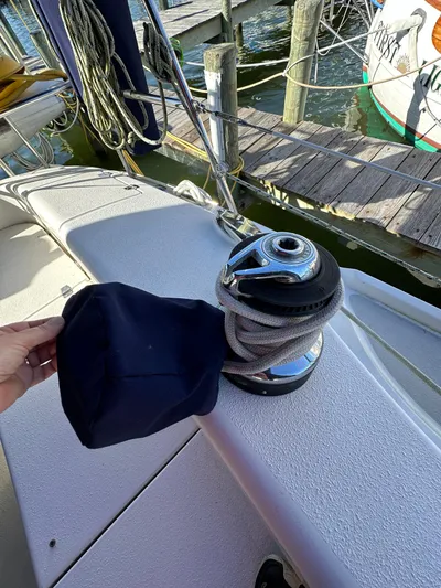 Chesapeake Free Yacht Photos Pics Sailboat deck with winch and rope on a 2006 Catalina 387.