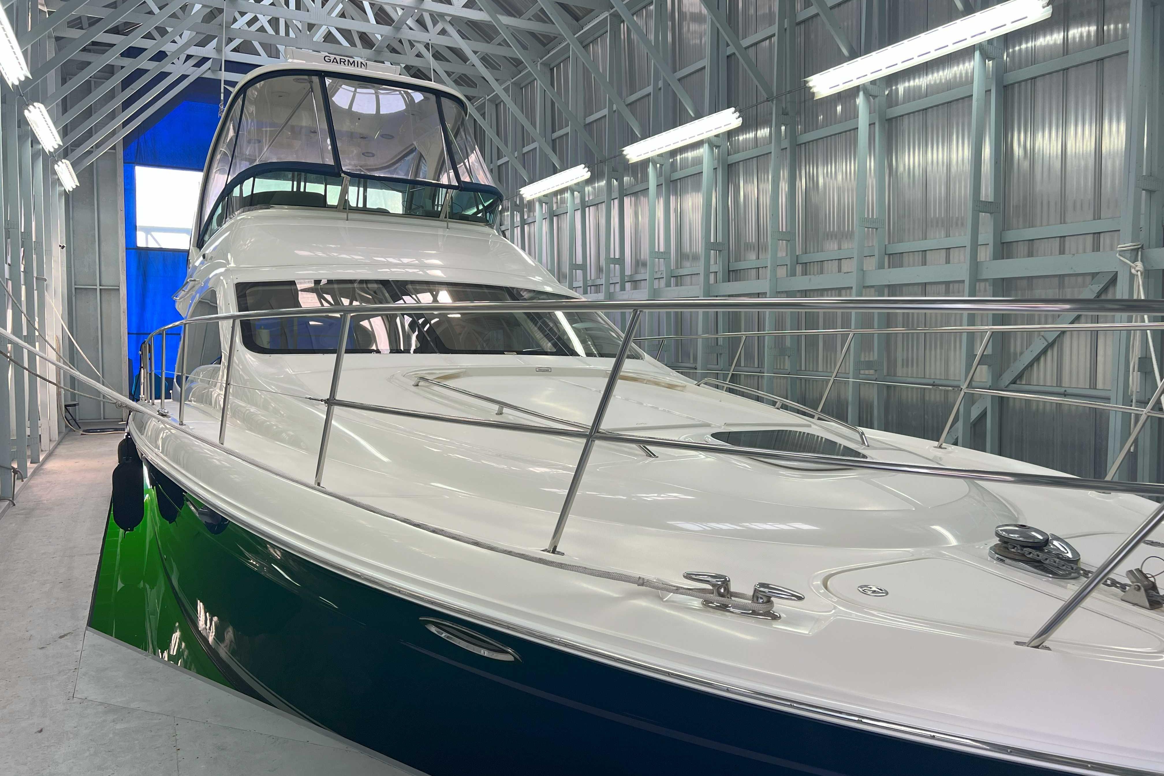 Sea Ray 52 Sedan Bridge
