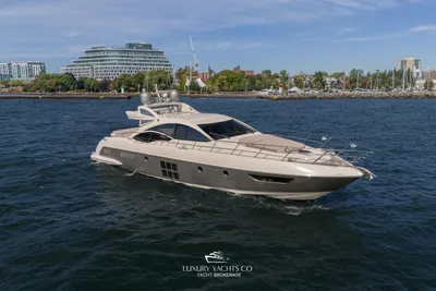Azimut 62S