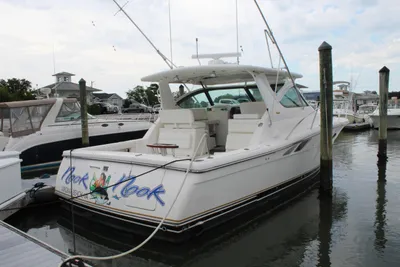 Tiara Yachts 3800 Open