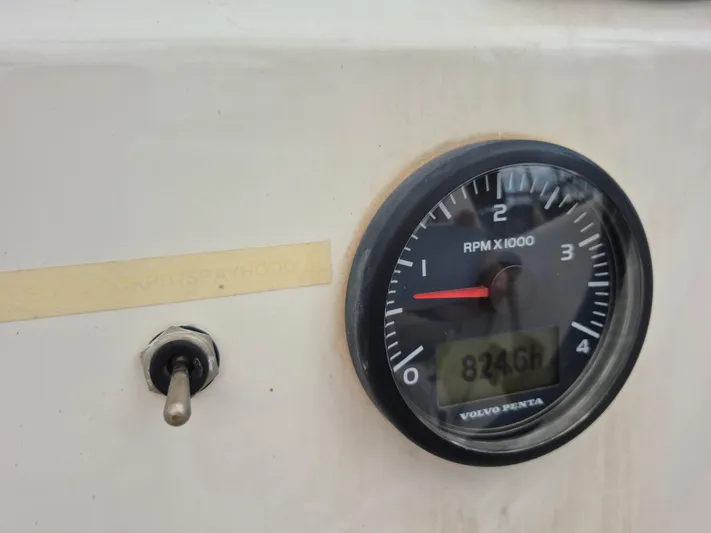 Galaxy Yacht Photos Pics 