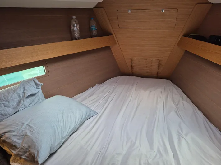 Galaxy Yacht Photos Pics 