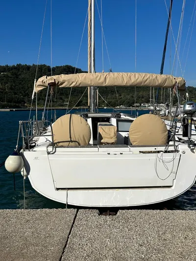 Galaxy Yacht Photos Pics 