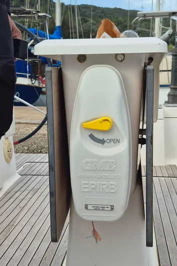 Galaxy Yacht Photos Pics 