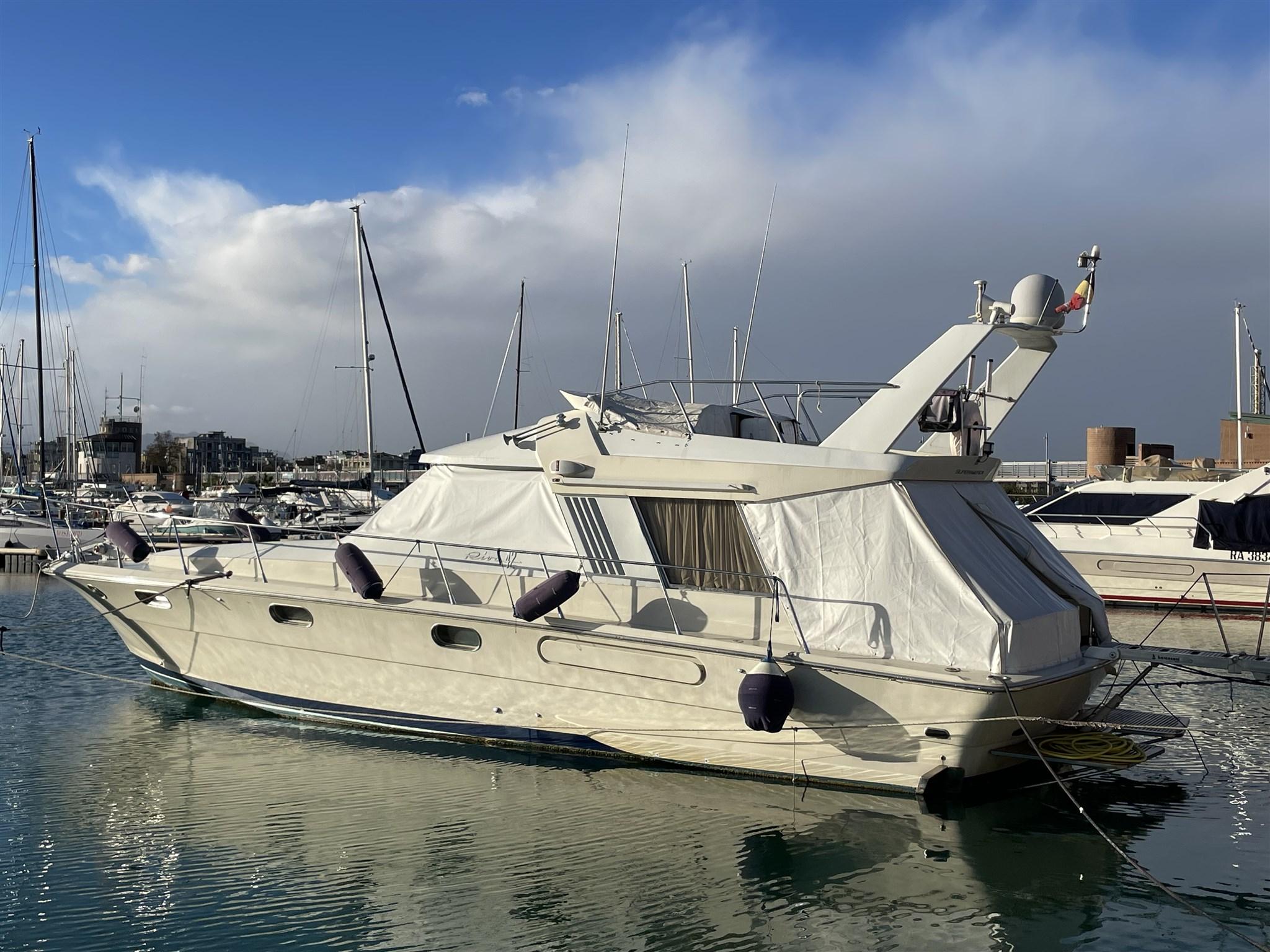 1974 Riva Superamerica 42 Flybridge for sale - YachtWorld