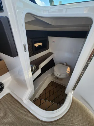 Cornelia Rose Yacht Photos Pics 