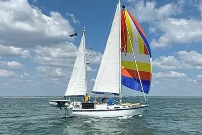 1977 Camper & Nicholsons 39