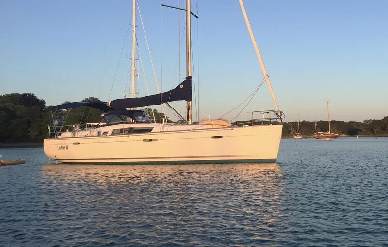 Lotus II Yacht Photos Pics 