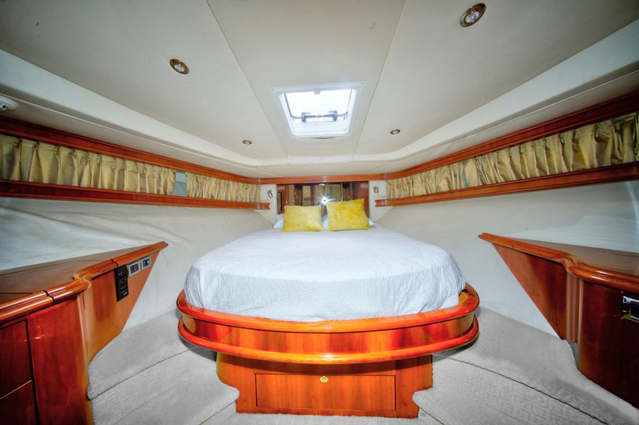 2003 Sea Ray 680 Sun Sport