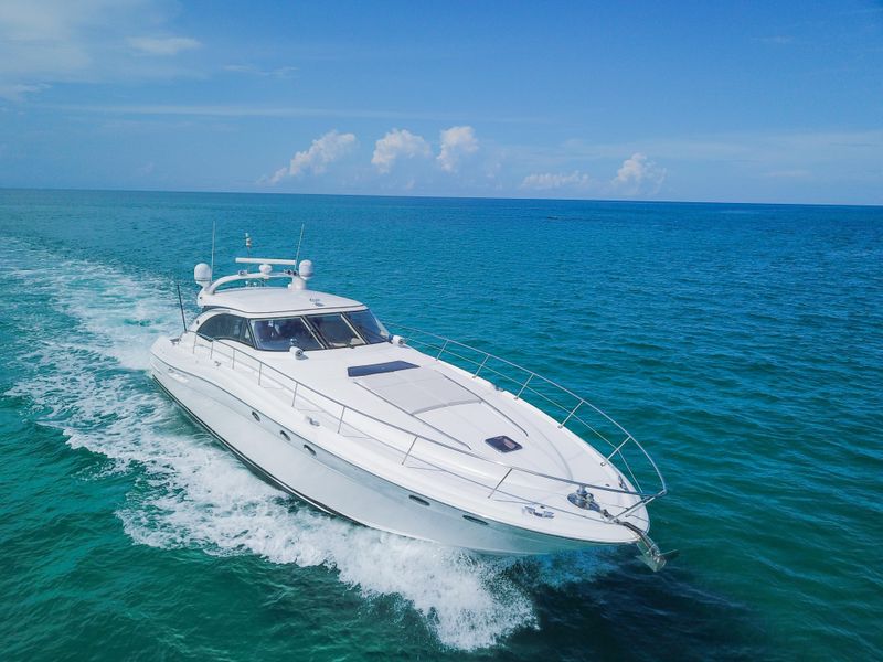 2003 Sea Ray 680 Sun Sport