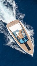 2024 Evo Yachts R4