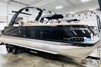 Harris Grand Mariner 250