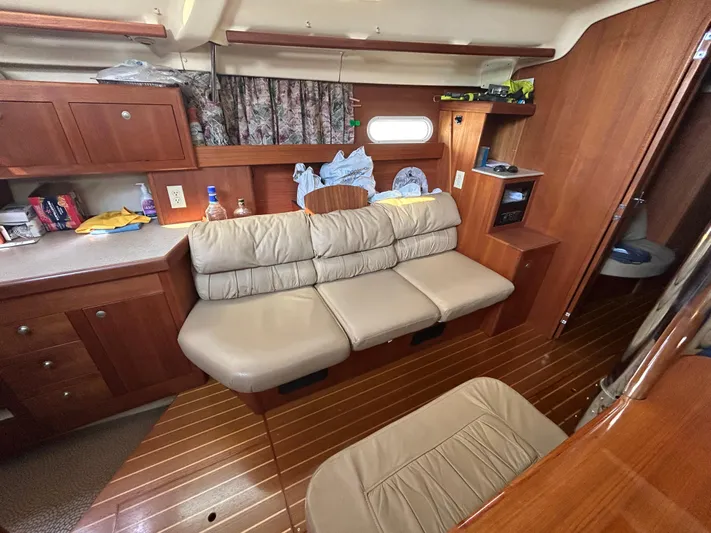 Full House Yacht Photos Pics 