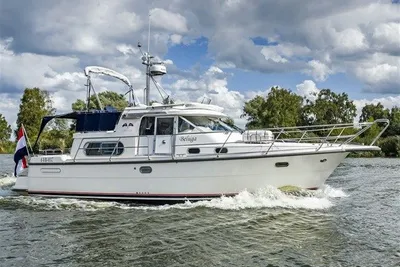 2008 Nimbus 380 Commander
